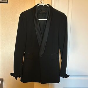 Zara Black Tuxedo Blazer with Shawl Collar and Tailored Fit